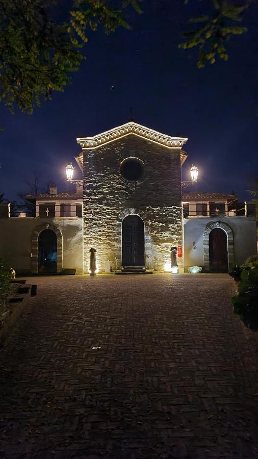 מלון אורבינו Convento Di San Martino In Crocicchio מראה חיצוני תמונה