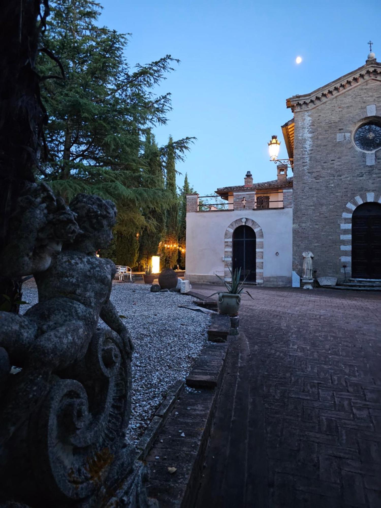 מלון אורבינו Convento Di San Martino In Crocicchio מראה חיצוני תמונה