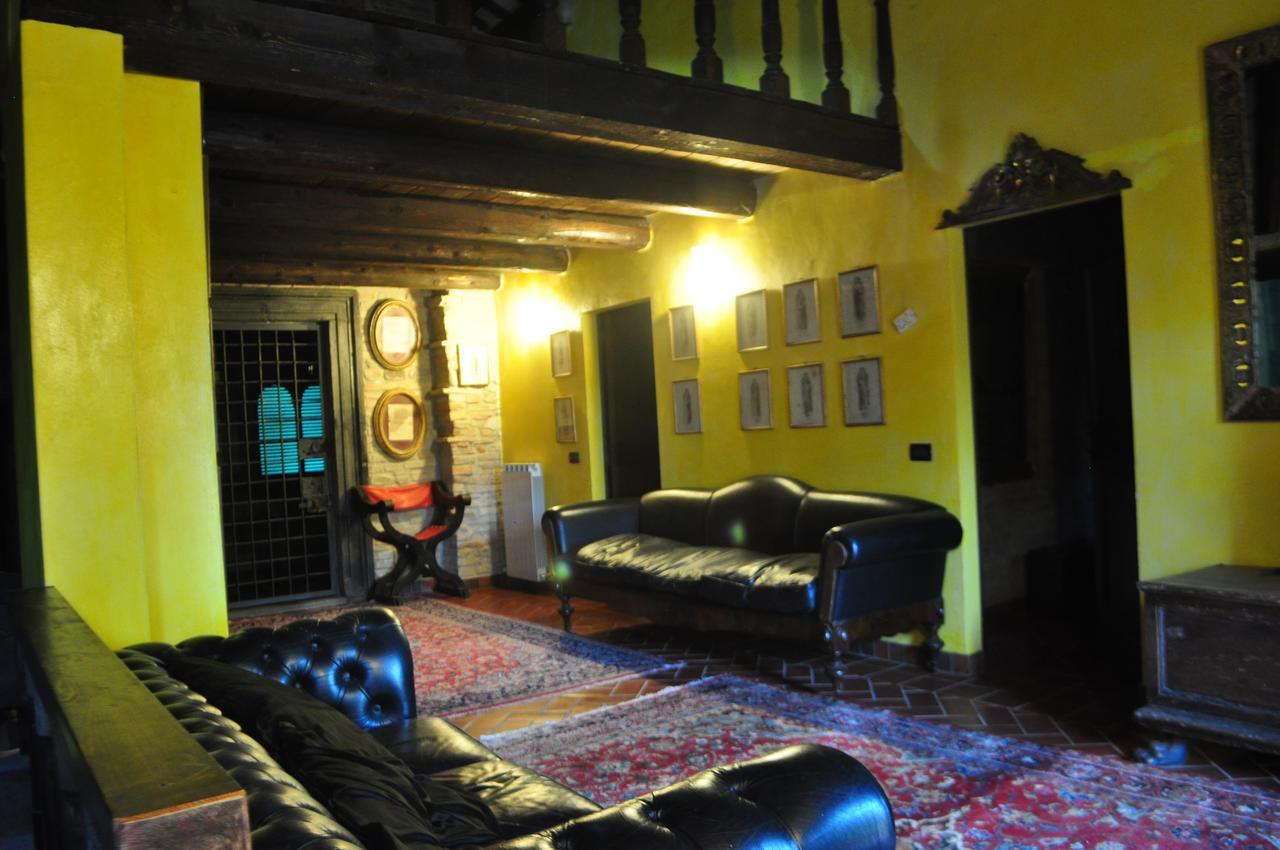 מלון אורבינו Convento Di San Martino In Crocicchio מראה חיצוני תמונה